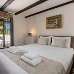 K2n Villa *